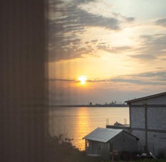 Navodari House | Lake House