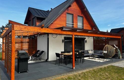 Lubniewice Villa | Lake HouseLubniewice domek całoroczny z jacuzzi blisko jeziora