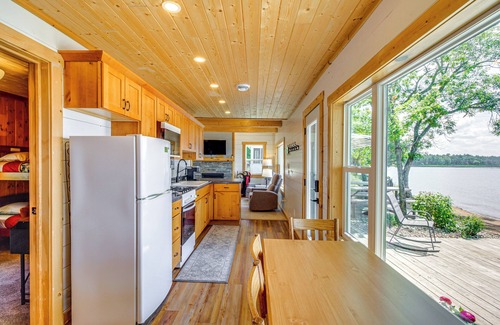 Nisswa Cabin | Lake Hubert Cabin w/Private Deck + Boat Dock