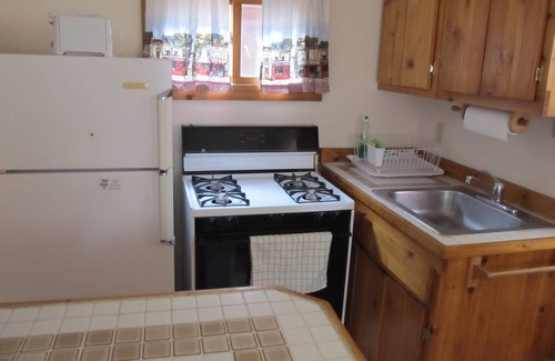 Stoughton Cottage | Lake Kegonsa cedar efficiency cottage