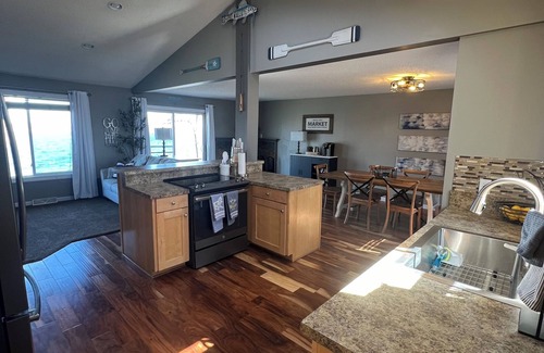 Maple Lake Cabin | Lake Life is for Everyone