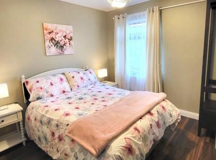 Dungloe Ski Chalet | Lake lodging Dungloe 1 mile from Dungloe, 2bdrm max3 adults