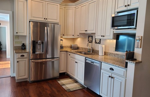 Waterloo House | Lake Lovers Getaway, Lake Front Home with 3 Master Suites, Docks and Boat Launch
