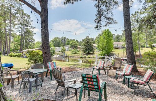 Summerton House | Lake Marion Home Kayaks, Dock, Waterfront Fun!