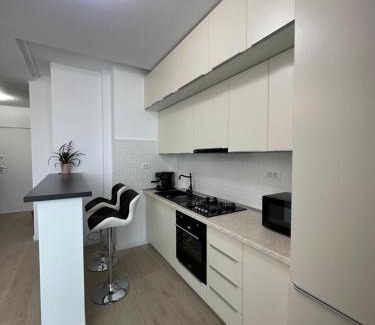 Constanta Apartment | LAKE ON PREMIUM Mamaia