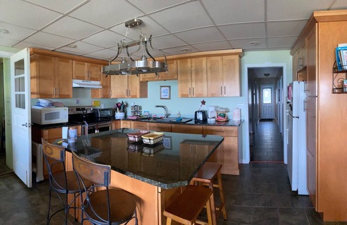 Lyndonville House | Lake Ontario waterfront home, close to Erie Canal & Niagara Falls