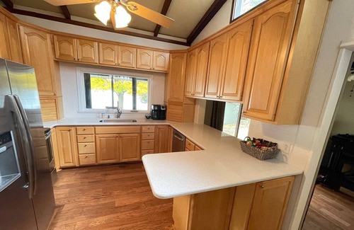 Webster House | Lake Retreat- sandy beach, game room 5bdrm sleeps 12