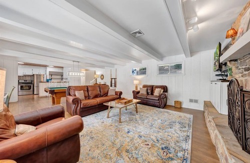 Goodview House | LAKE Scenic Point, Private Lakefront Home W/Dock