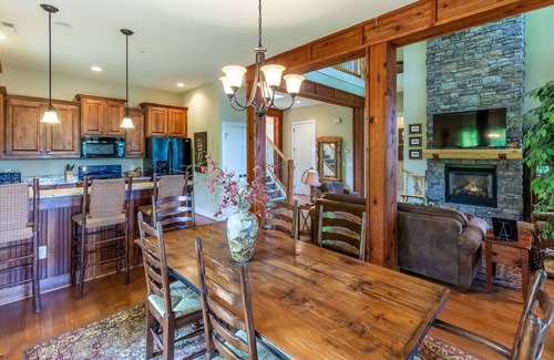 Bear Lake Reserve Condo | Lake Side Condo - Resort Condo In Bear Lake Reserve, Lake Views
