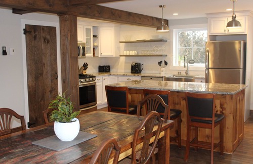 Prince Edward House | Lake Street Carriage House