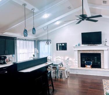 Pottsboro House | Lake Texoma Shoreline Cottage in Pottsboro
