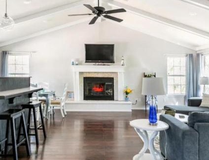 Pottsboro House | Lake Texoma Shoreline Cottage in Pottsboro