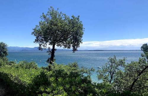 Padenghe sul Garda Apartment | Lake view apartment