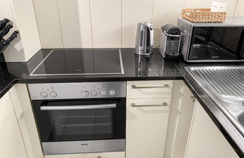 Zug Apartment | Lake View Business Apartment