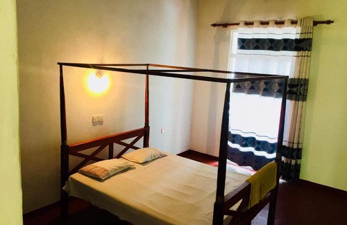 Ambalangoda Apartment | Lake view Duwa Hotel