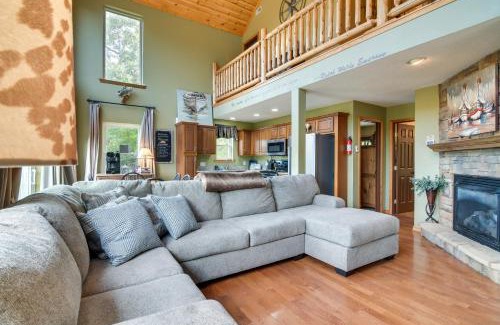 Blue Eye House | Lake-View Home in Blue Eye with Hot Tub and Fire Pit!