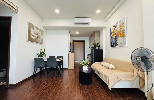 Gia Lam Apartment | Lake View Homestay Masteri Oceanpark