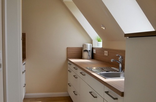 Klein Wittensee Apartment | Lake view, lake access, 3 *, sauna barrel, WiFi, close to the Baltic Sea, 2-4 people, garden, moder