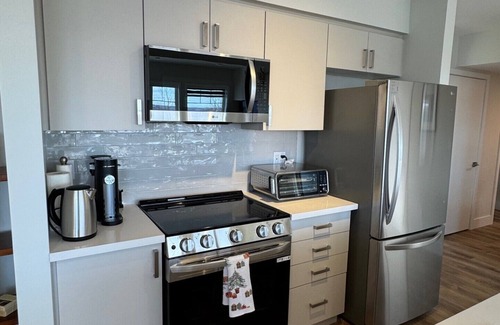 Huntsville Condo | Lake view lux condo beside Deerhurst/ski/golf/lake