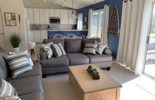 Rehoboth Beach House | Lake views & pool access! Bike or walk to beach, town & trails-2 Bedroom/Sleep 6