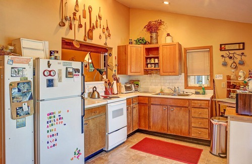 Leavenworth Cabin | Lake Wenatchee Getaway - Lakefront Weekend Hideout