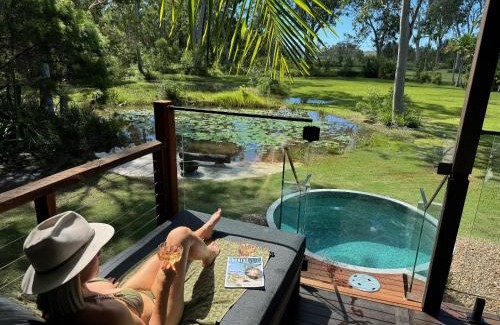 Peregian Beach Bed & Breakfast | Lake Weyba Cottages Noosa