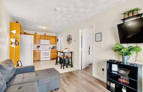 Winnisquam Condo | Lake Winnisquam Condo with Lake Views