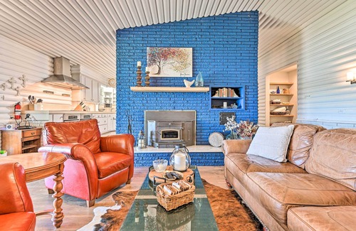 Brownwood House | Lakefront Brownwood Home w/Private Boat Dock