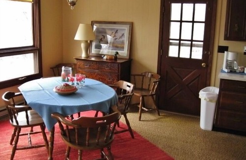 Longville Cabin | Lakefront Cabin w/Private Dock: Boat, Fish & Swim