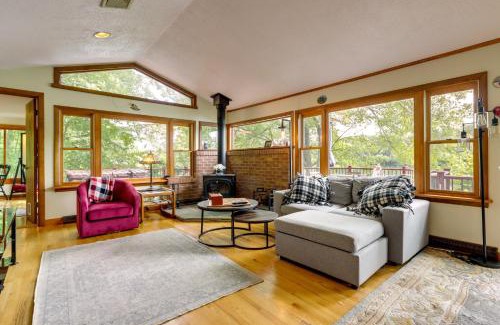 Mansfield Depot House | Lakefront Connecticut Retreat Near UConn