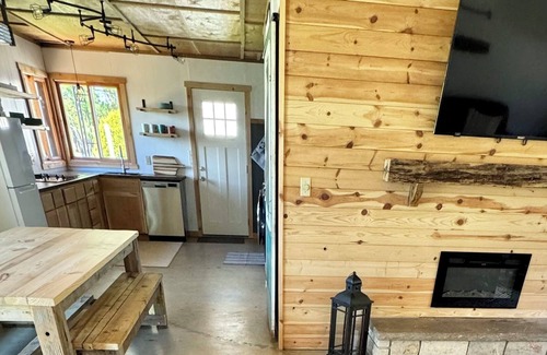 Shawano Cottage | Lakefront Cottage on Washington Lake with Channel Access to Shawano Lake…