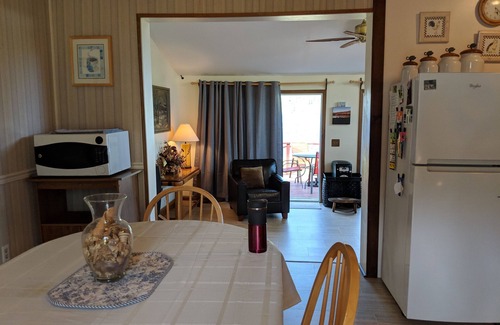Wells Cottage | Lakefront Cottage w/Breathtaking Views! Hiking.PaddleBoat.Doc.Fishing.WiFi