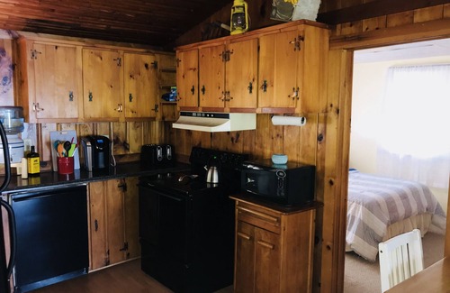 Ponds of Plymouth Cottage | Lakefront Cottage with Private Beach and Dock
