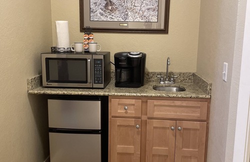 Birchwood Condo | Lakefront Efficiency Condo, Indoor Pool/Hot Tub-Tagalong Golf Resort Unit431B