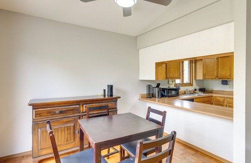 Pontoon Beach House | Lakefront Family Home 13 Mi From Gateway Arch!