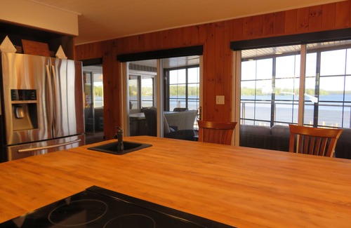 Bobcaygeon Cottage | Lakefront Getaway just steps to the water, with games, docks, kayaks, and more!