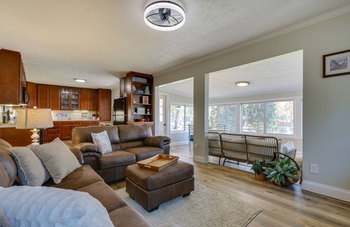 Leesburg House | Lakefront Getaway in Leesburg w/Dock + Kayaks!