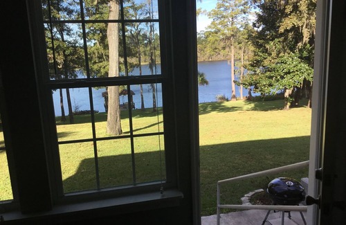 Chipley House | Lakefront Home, beautiful setting, only 30 minutes drive from the Beaches of 30A