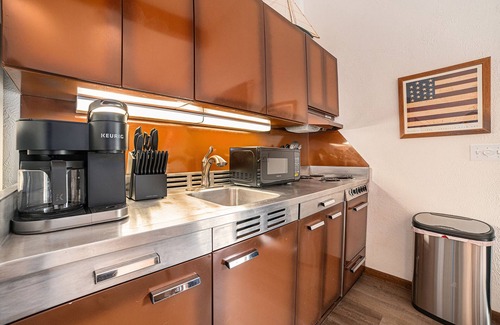 Gaylord Ski Chalet | Lakefront Home Minutes to Boyne Mountain and Downtown Gaylord