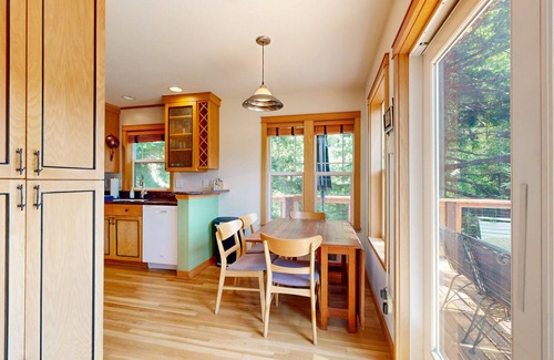 Florence House | Lakefront home with loft, two decks with amazing views, kayaks & dock access