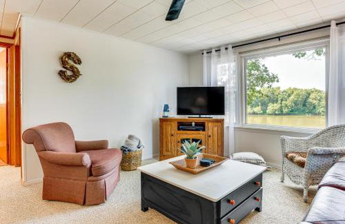 Havana House | Lakefront Home with Patio in Havana!