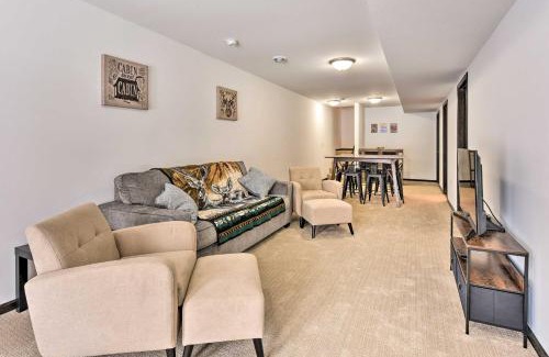 Markville House | Lakefront House Near UTV Trails Family Friendly!