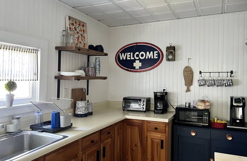 Niets Crest Cottage | Lakefront house on Chautauqua Lake