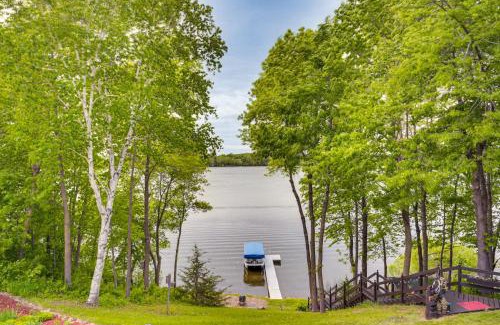 Annandale House | Lakefront Minnesota Vacation Rental with Dock