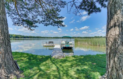 Mound House | Lakefront Mound Getaway Near Snowmobiling Trails!