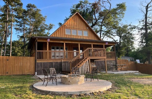 Larue House | Lakefront Oasis with Private Boat Dock on Lake Palestine