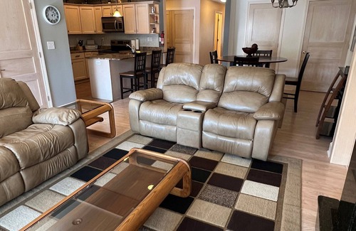 Lake Harmony Condo | Lakefront on Boulder Lake with beach access and beautiful views, relax & enjoy!