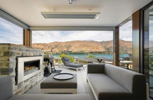 Wanaka Apartment | Lakefront Premier - 3 Bedroom