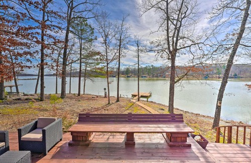 Myrtle House | Lakefront Vacation Rental with Deck and 2 Docks!