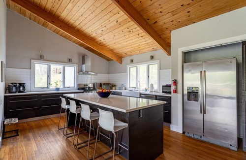Narrowsburg Cabin | Lakefront w/Hot Tub, Game Room, + Fireplace